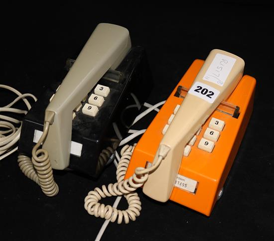 2 1970s telephones